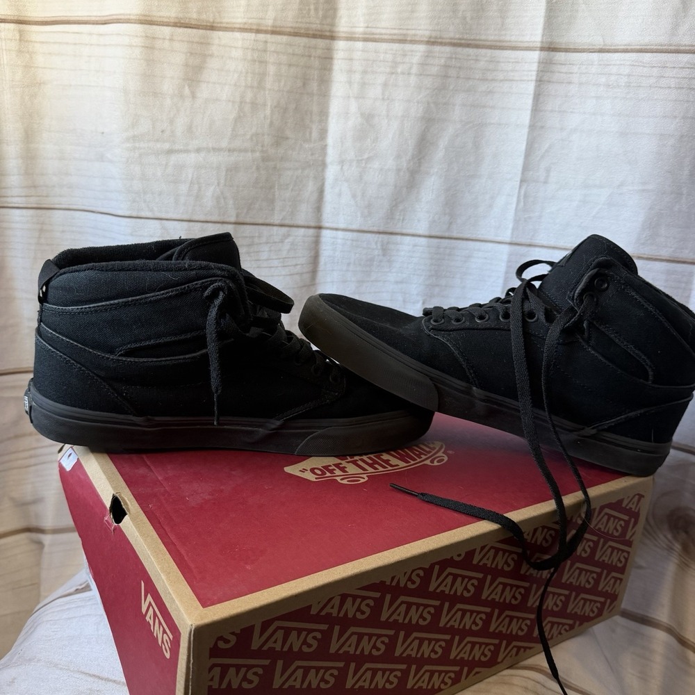 Vans Ward Hi Men's 10.5 Triple Black Canvas High Top Skate Shoes - Picture 11 of 12